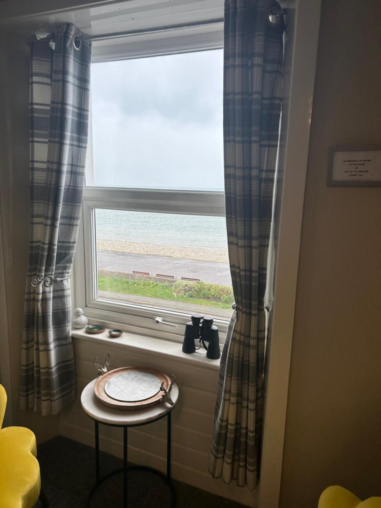 Glan Y Mor (adults Only) 3* Лландидно